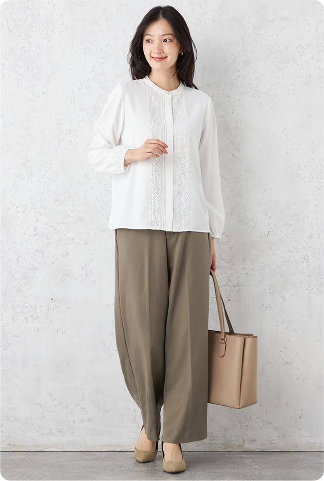 SOFFICE フロントレースブラウス 2