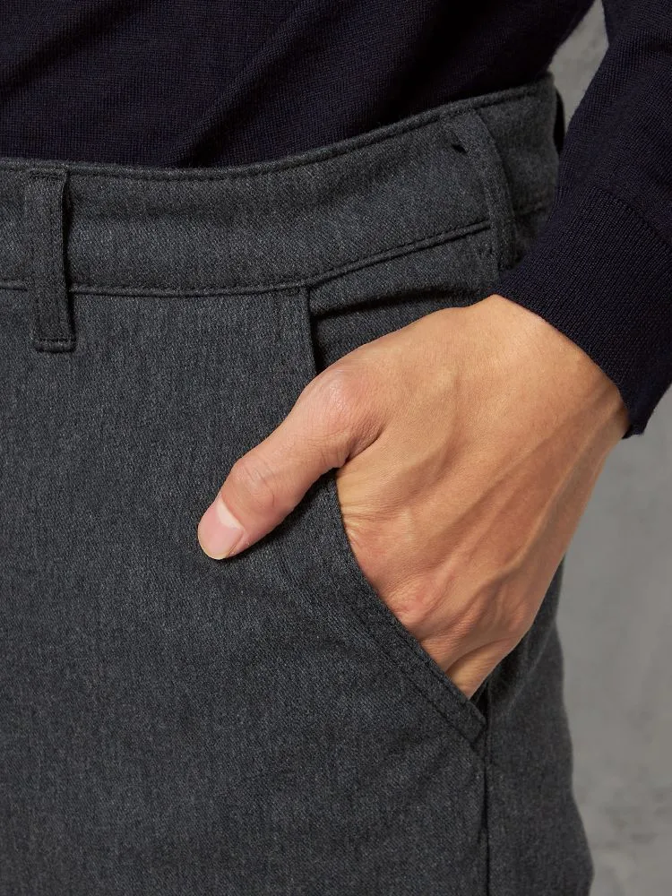 C．グレー 【デニスラ】パンツ SLIM TAPERED ストレッチ 無地
