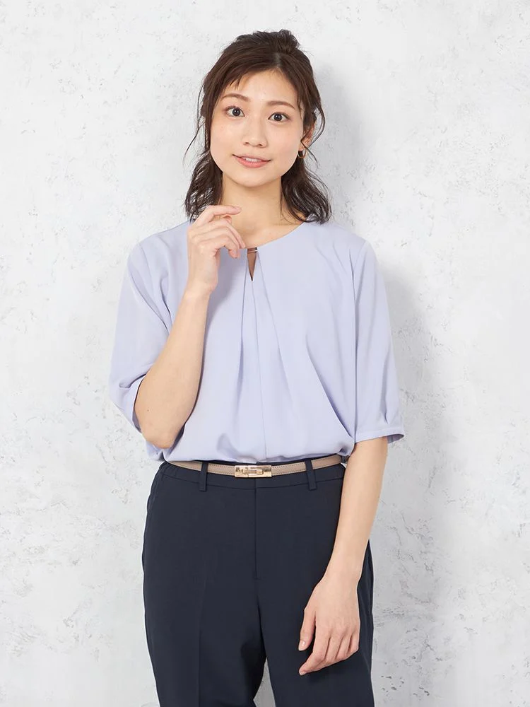 ◆SALE特別価格◆【ウォッシャブル】カットソー5分袖前V開きバー付UV加工無地SOFFICE春夏【レディース】